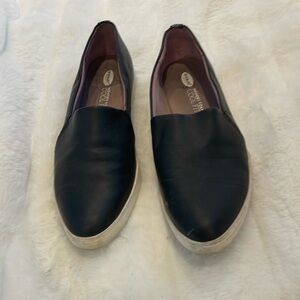 Dr. Scholl's Memory Foam Cool Fit slip-on shoes. Comfortable and breathable.